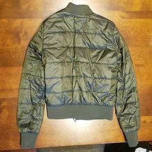Lululemon reversible bomber jacket size 4